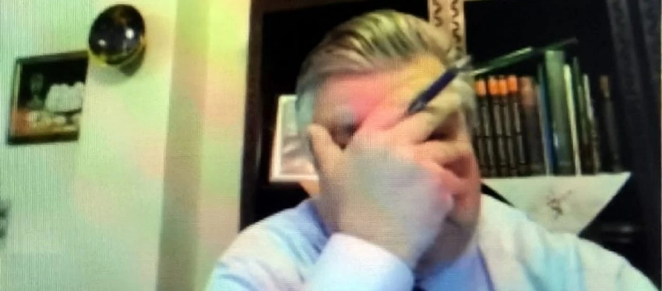 Τα «γαλλικά» του πρώην Δημάρχου Μεσολογγίου στο Δημοτικό Συμβούλιο - «Τους γ@@@σαμε» (βίντεο)